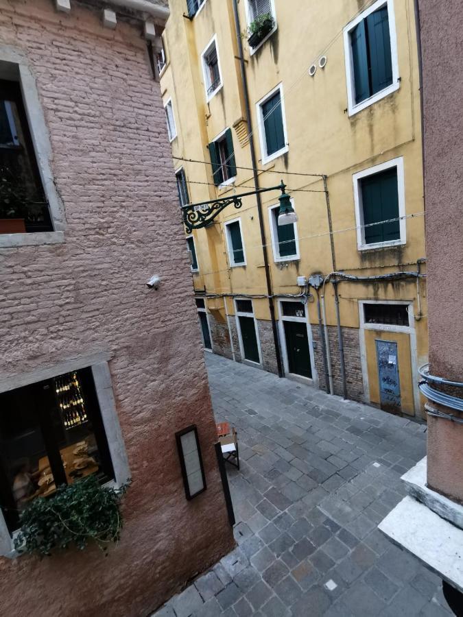 Deluxe 3 Bedroom Flat In Rialto Venise Extérieur photo